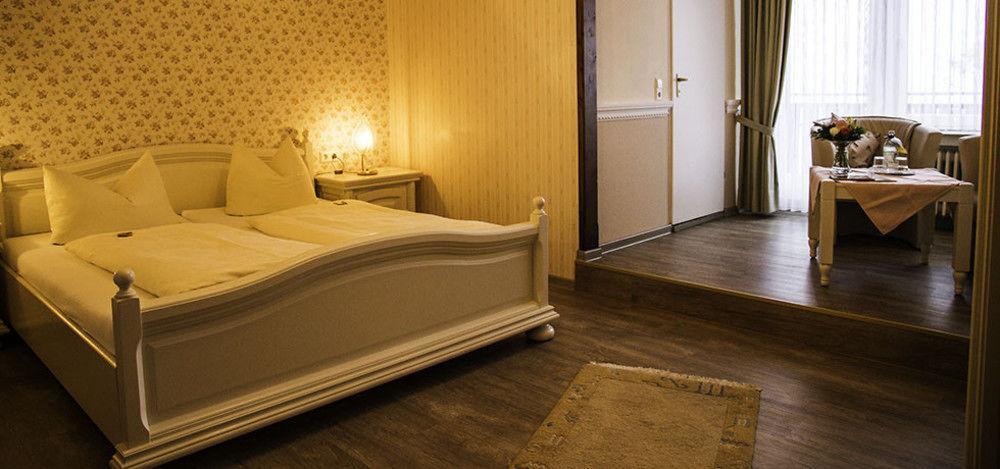 Hotel Schneider วินเทอร์แบร์ก ภายนอก รูปภาพ