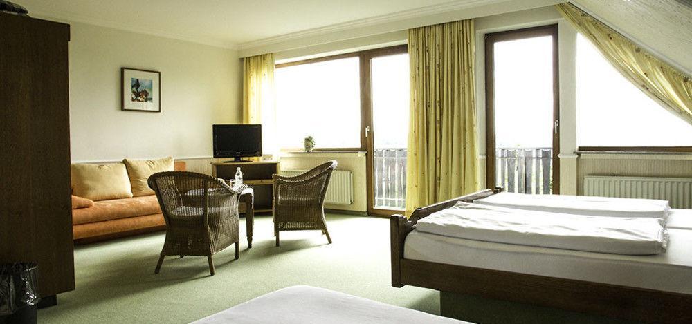 Hotel Schneider วินเทอร์แบร์ก ภายนอก รูปภาพ
