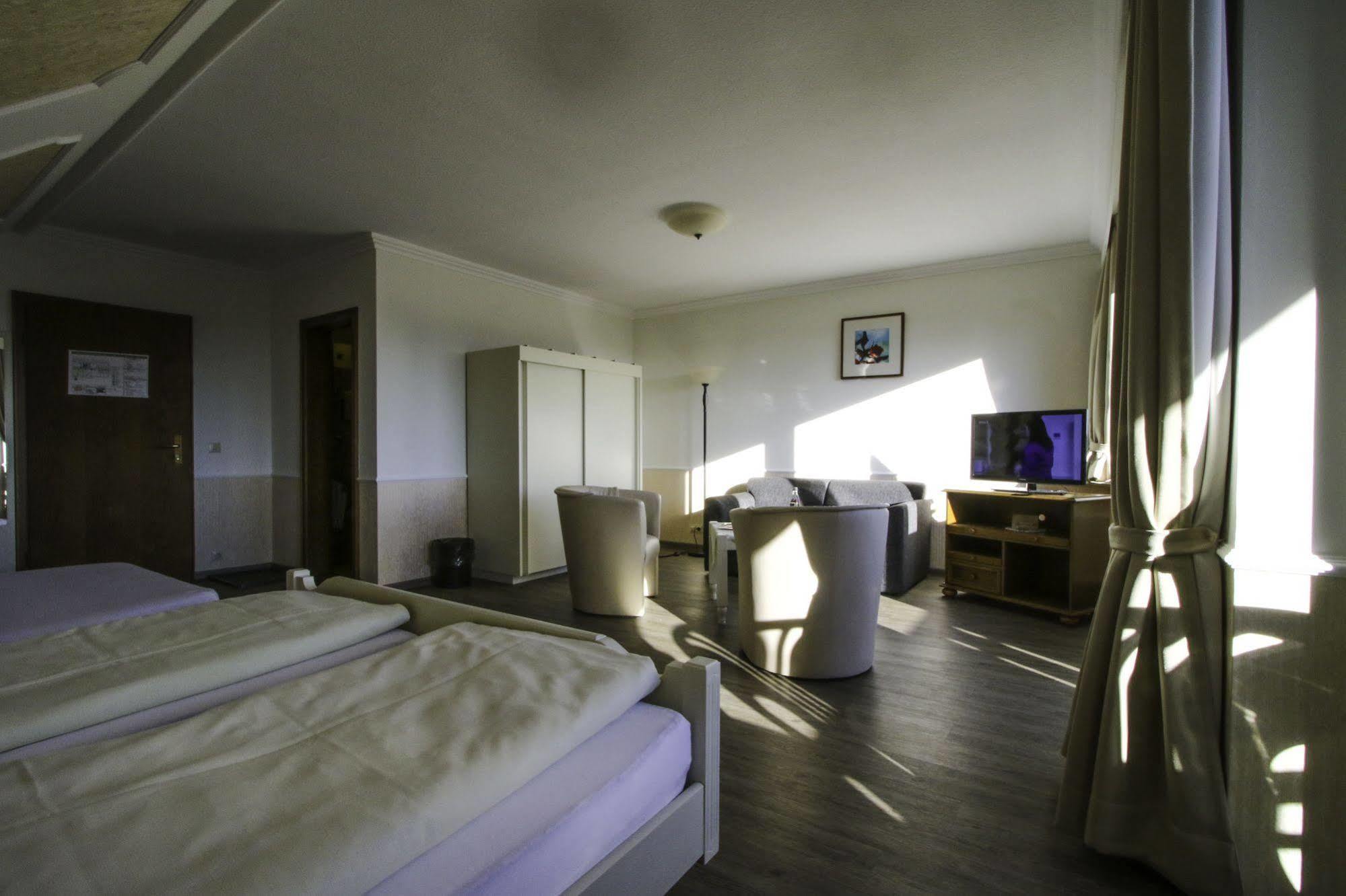 Hotel Schneider วินเทอร์แบร์ก ภายนอก รูปภาพ